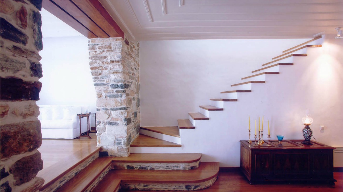 TWO-STOREY RESIDENCE IN KASTRO, SIFNOS ISLAND