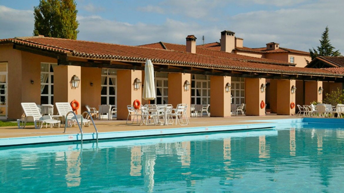 AMALIA HOTEL IN KALAMPAKA