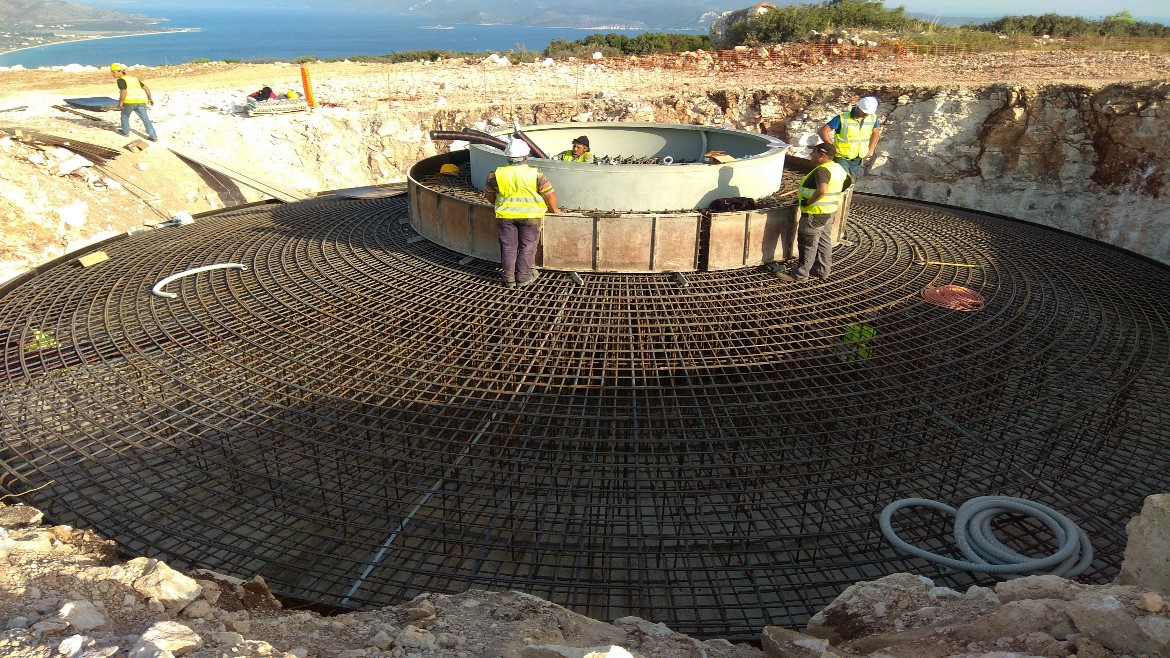 WIND TURBINES’ FOUNDATIONS DESIGN REVIEW