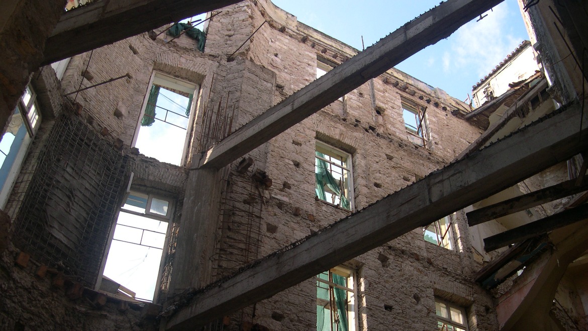 RESTORATION OF A LISTED BUILDING ON ERMOU AND PITAKI STRS., ATHENS