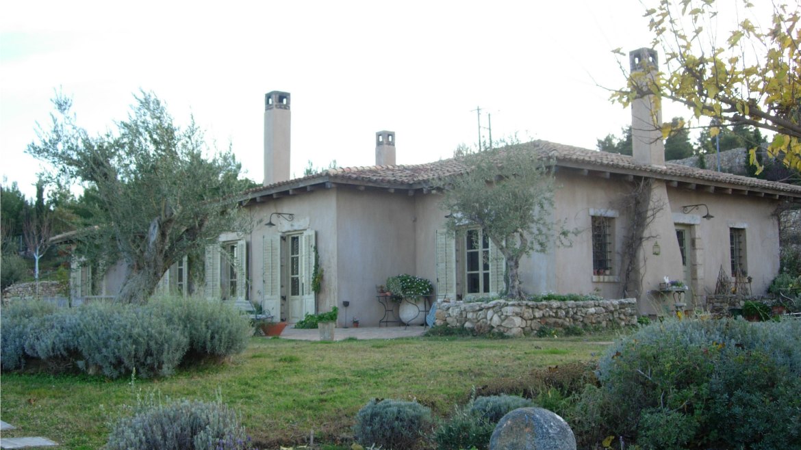 RESIDENCE IN KALAMOS, ATTIKI