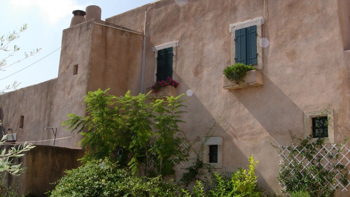 RESTORATION - STRENGTHENING OF MANOR IN ARONIADIKA, KITHIRA ISLAND