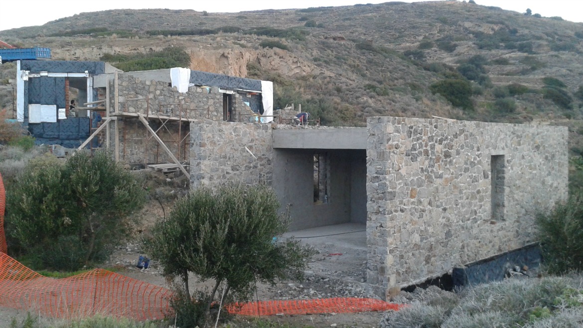 TOURIST RESIDENCIAL COMPLEX IN MILOS ISLAND