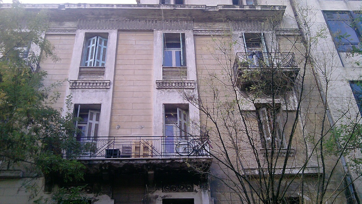 RENOVATION OF LISTED BUILDING ON DERIGNI 1 & MAVROMATEON ST., ATHENS