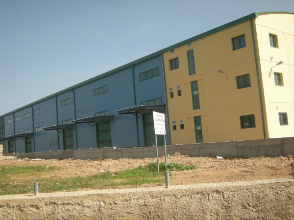 OFFICE AND WAREHOUSE BUILDING IN KOROPI, ATTIKI