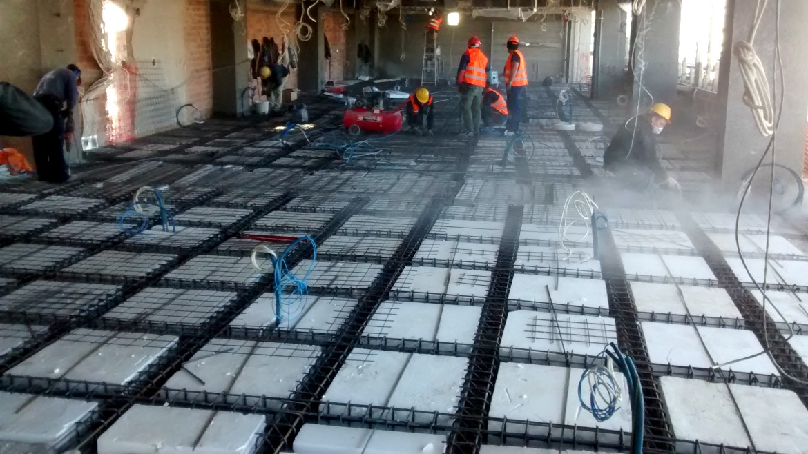 RETAIL STORE IN AG. PARASKEVI, ATTIKI