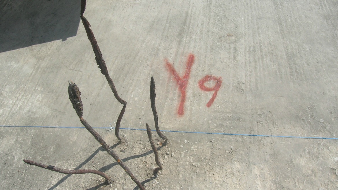 ADDITION OF A FLOOR AND EXTENSION OF A RESIDENCE IN KOUKAKI, ATHENS ADDITION OF A FLOOR AND EXTENSION OF A RESIDENCE IN KOUKAKI, ATHENS