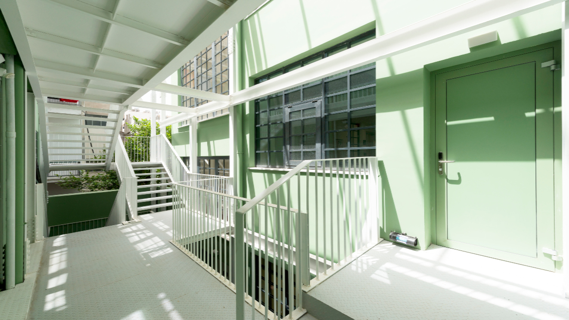 ROOF EVALUATION AND STRENGTHENING OF FOUR-STOREY BUILDING IN K. PETRALONA