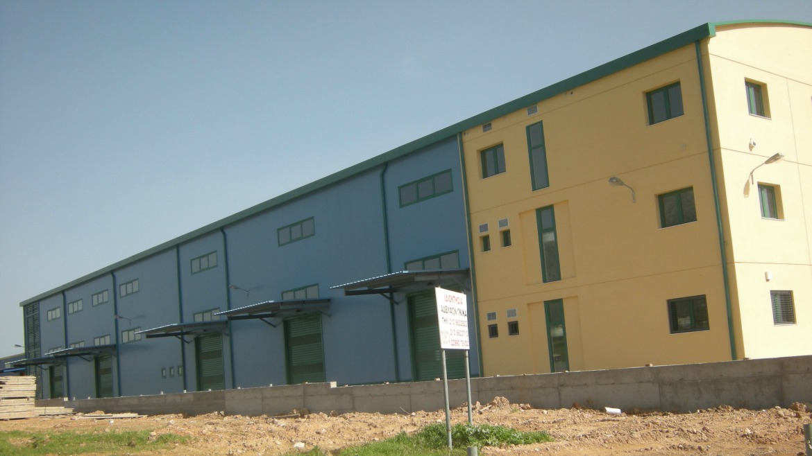 OFFICE AND WAREHOUSE BUILDING IN KOROPI, ATTIKI